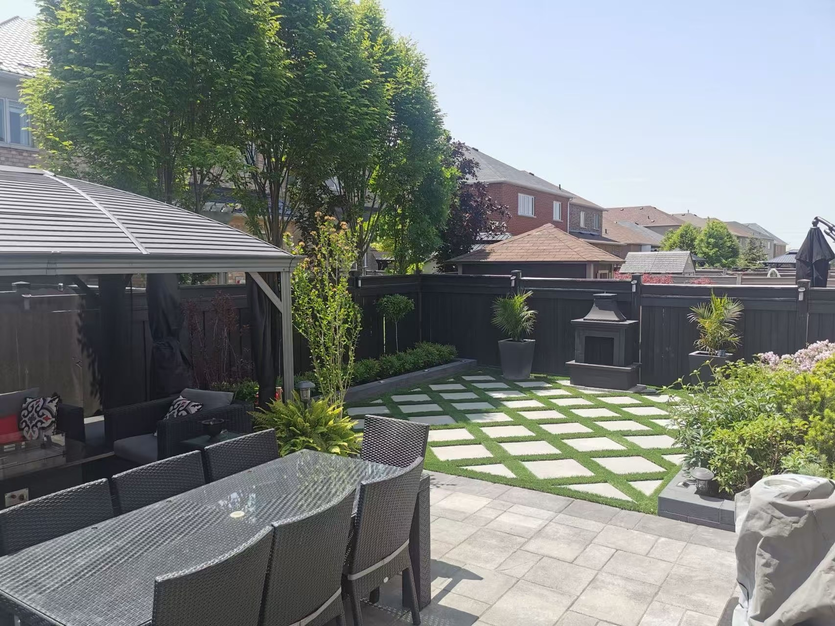 后院露台改造——安大略省万锦市 3 Backyard Patio Transformation — Markham, Ontario