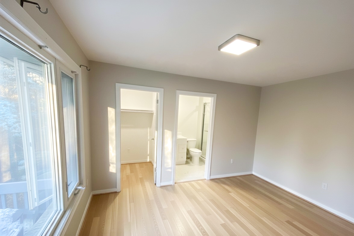第二间主卧扩建工程 — 安大略省奥罗拉市 2 Second Master Bedroom Addition — Aurora, Ontario